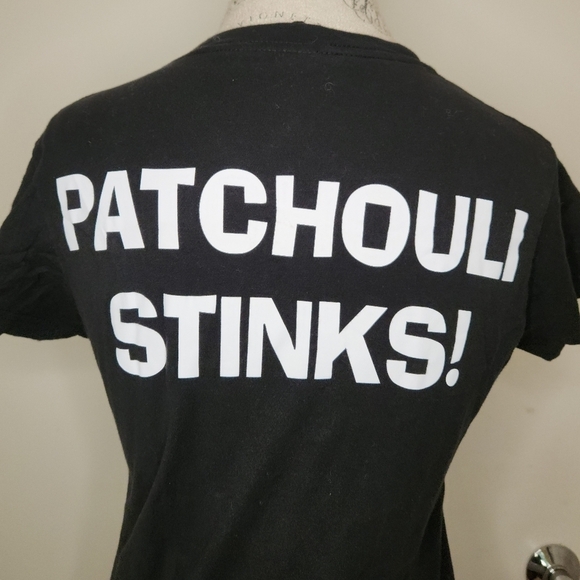 Black Vneck joke Graphic Shirt - Picture 6 of 7